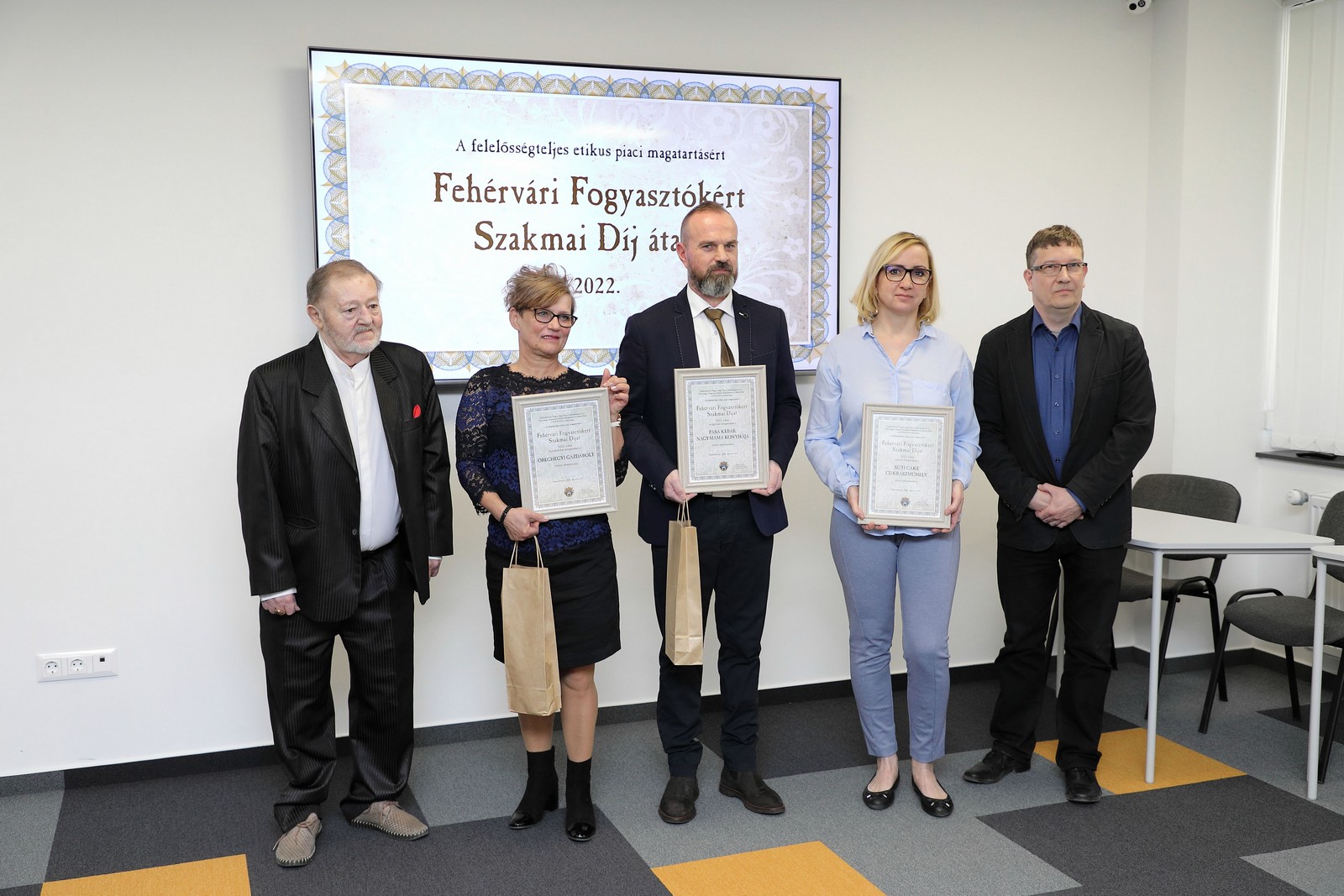Fehérvári Fogyasztókért Szakmai Díj 2022 - átadták az elismeréseket